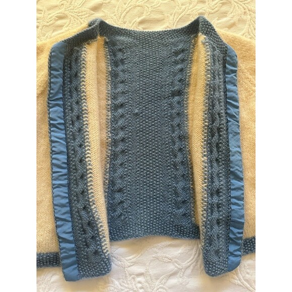 Vintage Handmade Knit  Cardigan Sweater Size S  100% Wool - Ivory & Blue - Picture 5 of 7